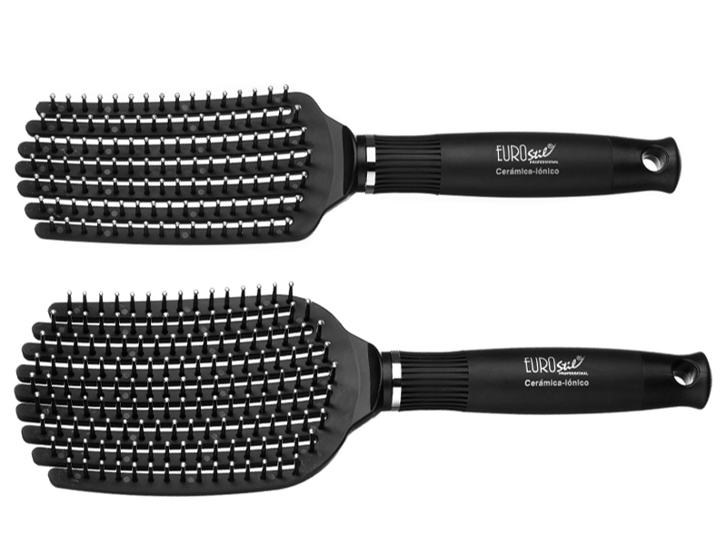 Eurostil Rectangular Flexible Brush - profesionální kartáče na rozčesávání vlasů
