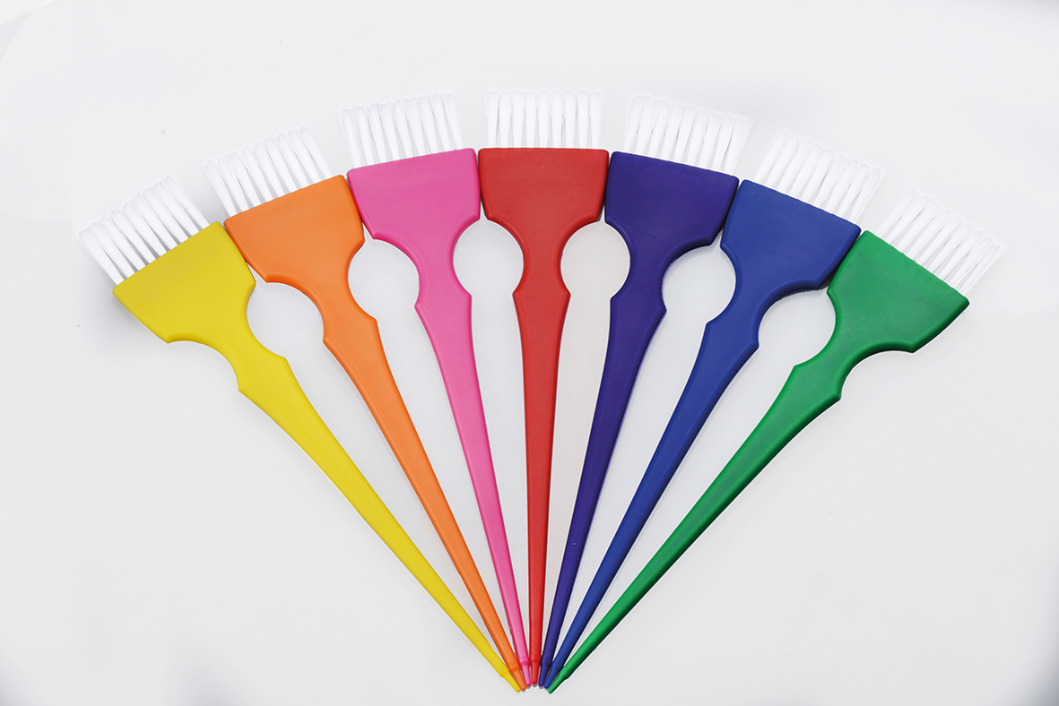 Comair Tinting brushes Rainbow 7001241 - sada štetcov na farbenie, 7 ks