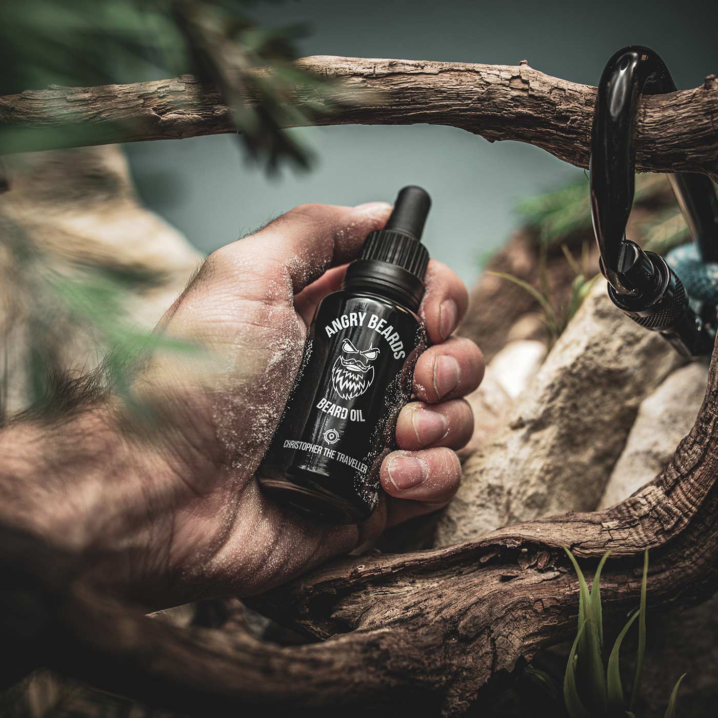 Angry Beards - Beard Oil Christopher The Traveller - Olej na vousy